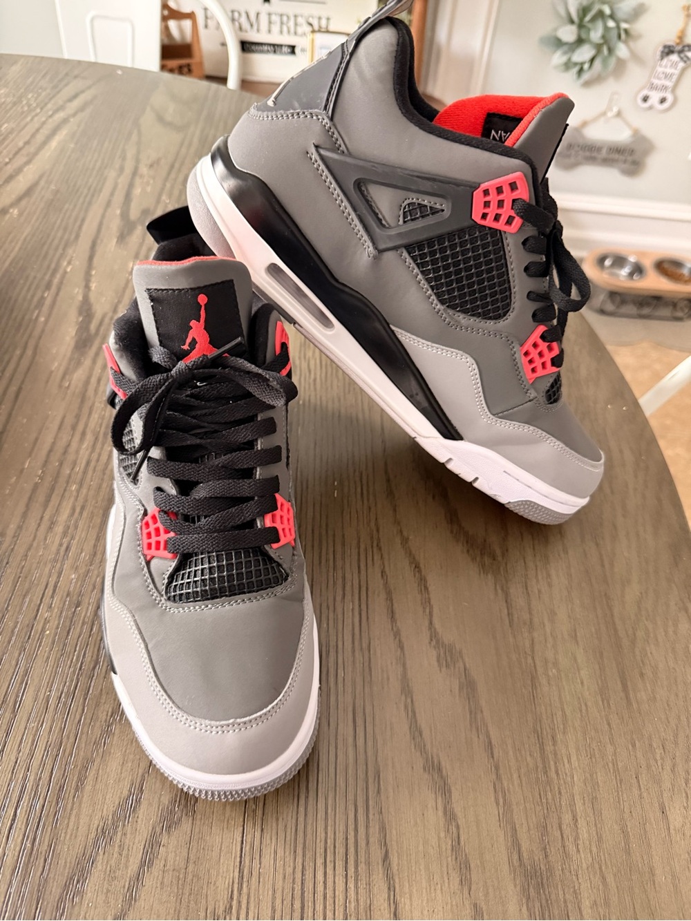 Nike Air Jordan 4 Retro "Infrared" sneakers, Sz 10